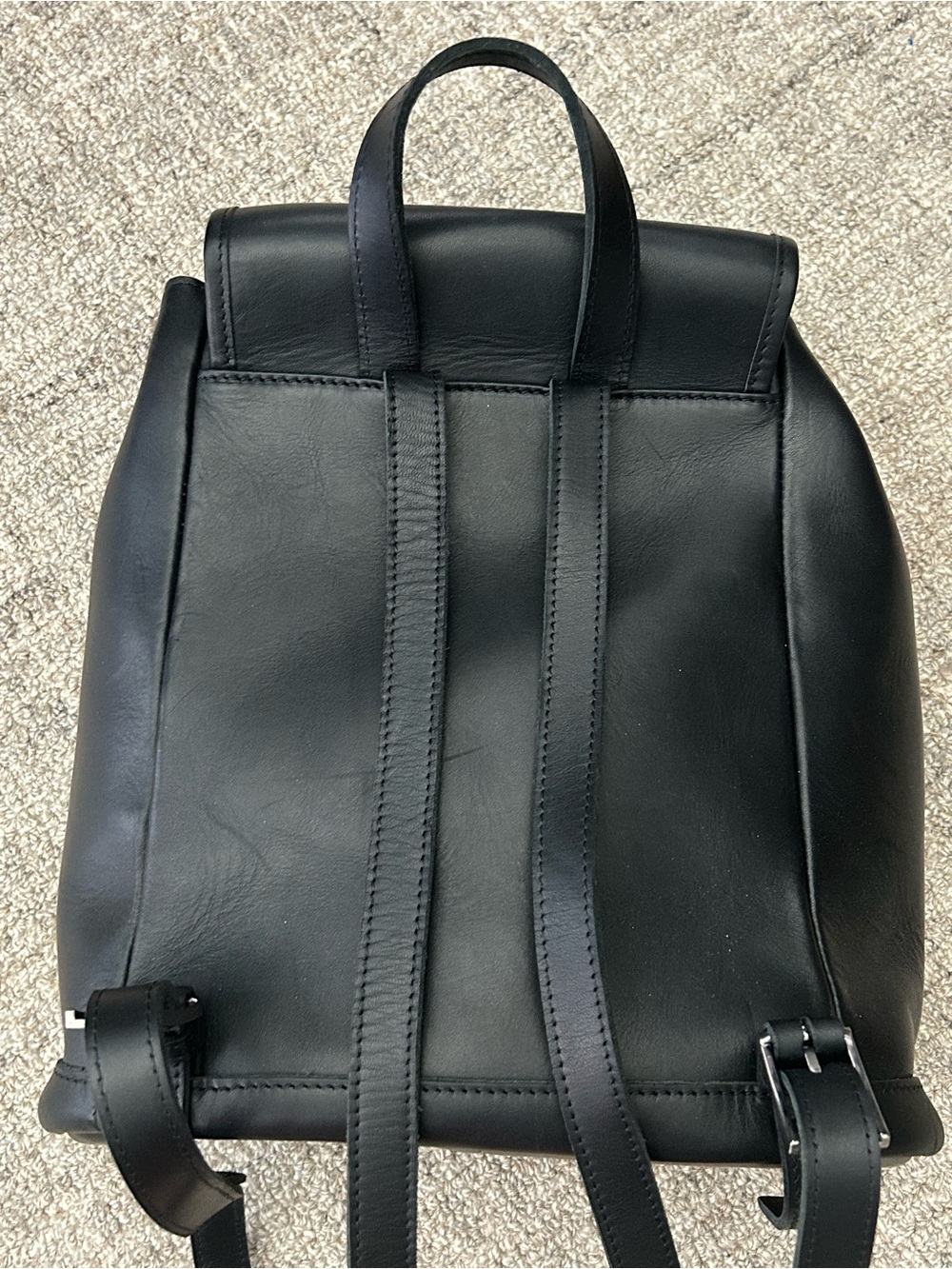 L.L. Bean Vintage Black Leather Backpack - Excellent Condition - Picture 6 of 7